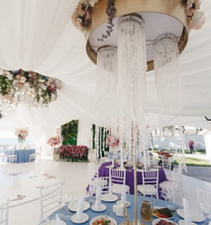 Свадьба в шатре Alma Park Resort Песчаное - компания Кейтеринг Фреш